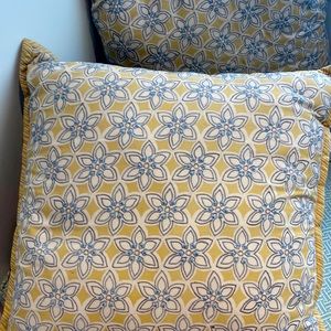 2 Bloomingdale’s pillows, like new